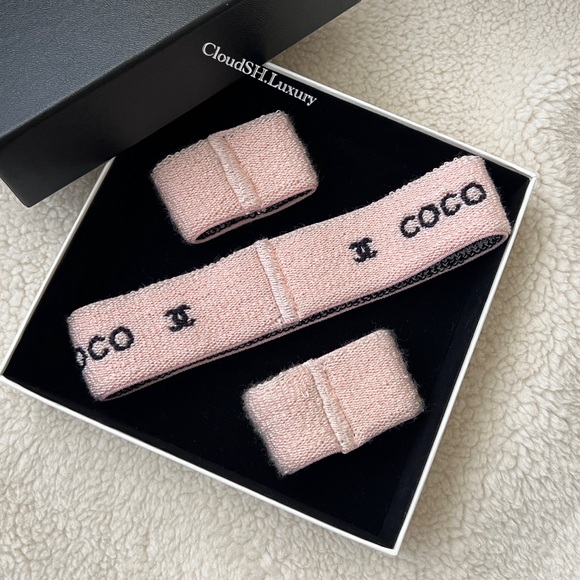 Auth Chanel Sport Line CC Logo Pink Terry Cloth Sweatband Set - Picture 2 of 10
